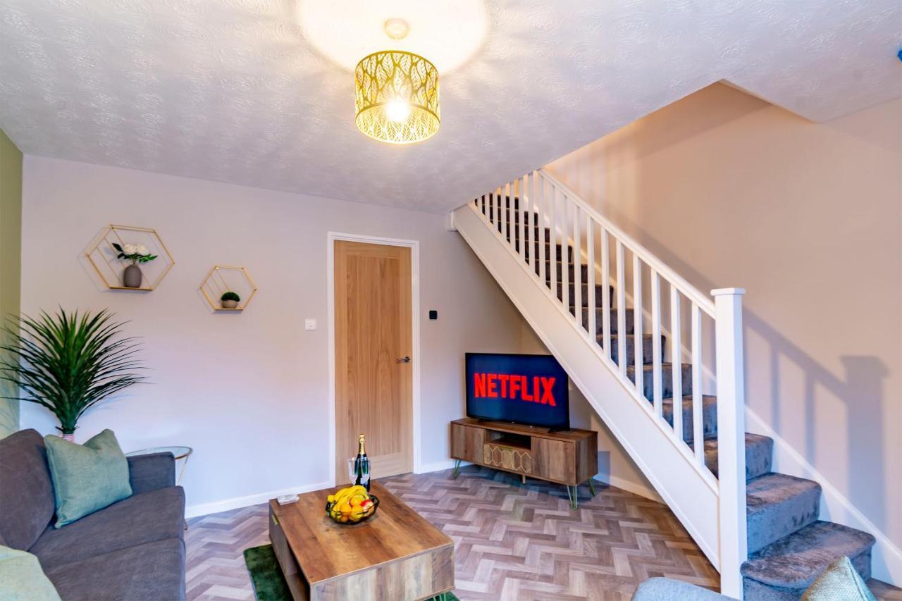 K Suites - Goldcrest Road Nottingham Bagian luar foto